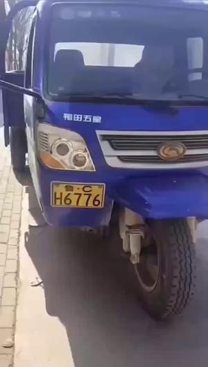 台州出售3.8米，奥驰五征五轮平板货车，庄稼户车