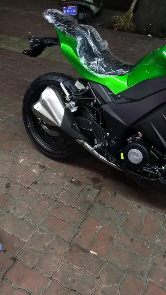 嘉爵n19系列1比1大蟒蛇排量350跟400