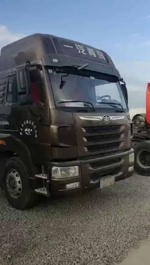 转让国5二手解放天威牵引车500马力轻体潍柴发动机